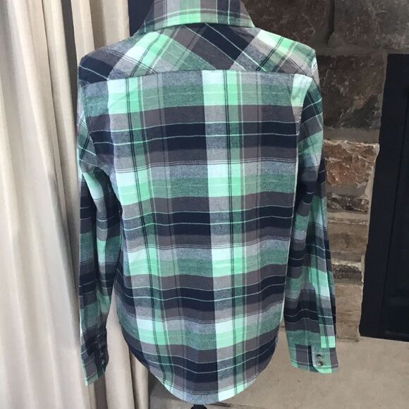 NWT Canada Weathergear, Women's Button-Down, 2 Pockets, Plaid, M, Multi-Color - Picture 5 of 9